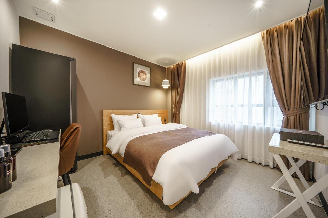 Hotel Maria Pyeongtaek Exterior photo